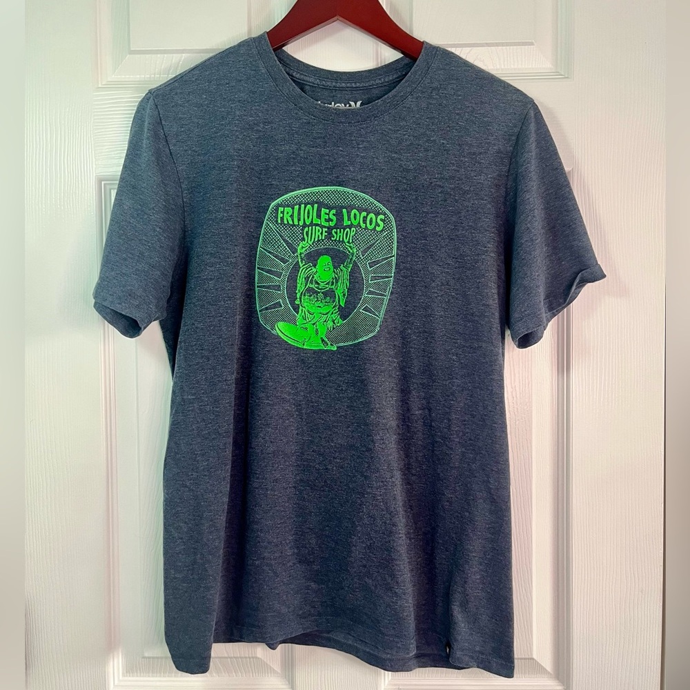 Menâs surf shop shirt
